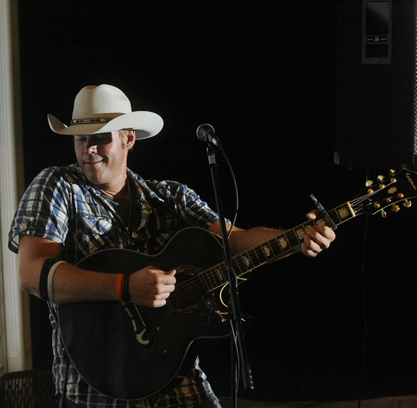 SEAN METTLER